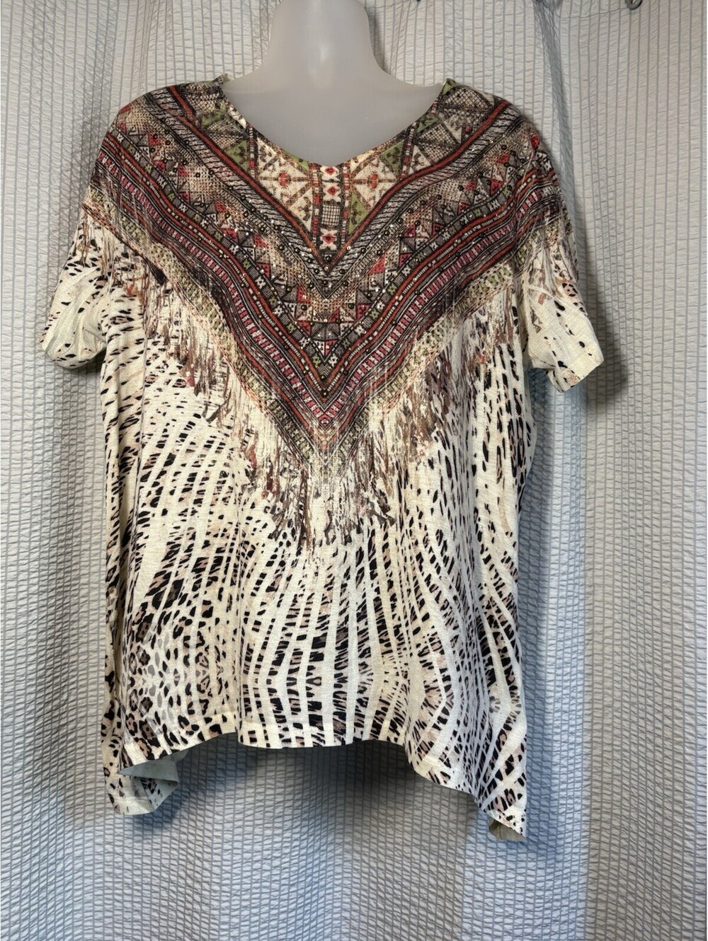 Catherines Sharkbite Tunic Womens 1X Earth Tone Tribal/Aztec Animal Print